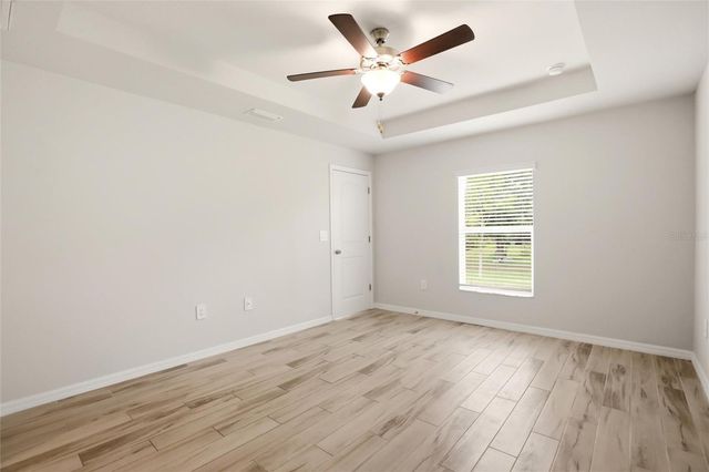 1024 NE 33RD LANE, Cape Coral, FL 33909