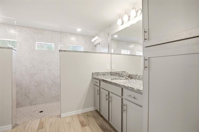 1024 NE 33RD LANE, Cape Coral, FL 33909
