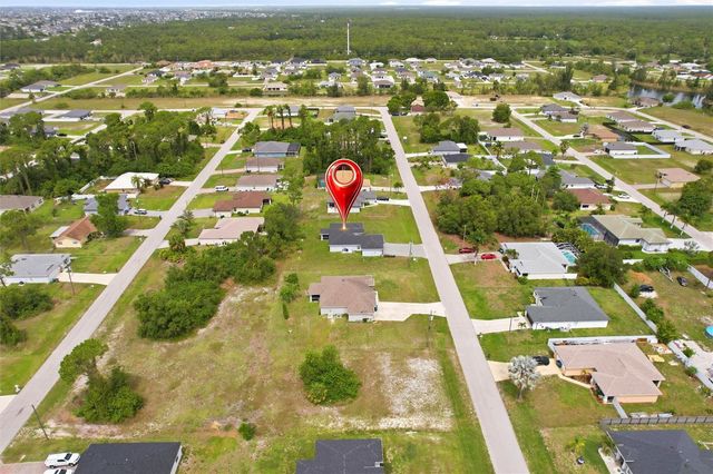 1024 NE 33RD LANE, Cape Coral, FL 33909