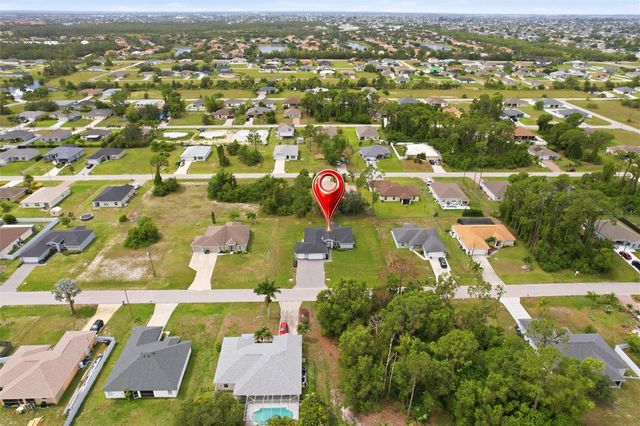1024 NE 33RD LANE, Cape Coral, FL 33909