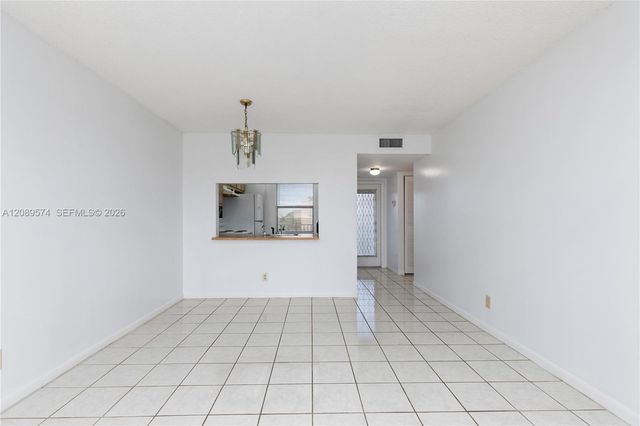 2711 NW 104th Avenue 407, Sunrise, FL 33322