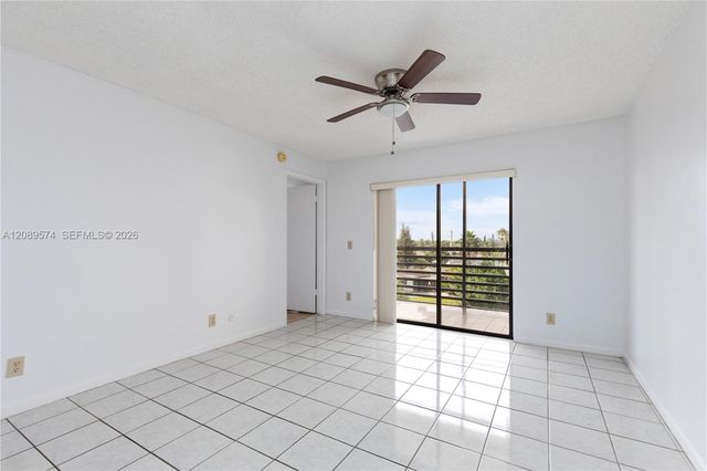 2711 NW 104th Avenue 407, Sunrise, FL 33322
