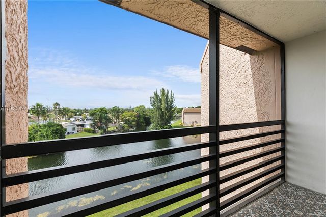 2711 NW 104th Avenue 407, Sunrise, FL 33322