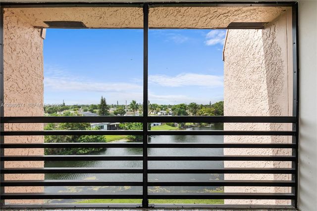 2711 NW 104th Avenue 407, Sunrise, FL 33322