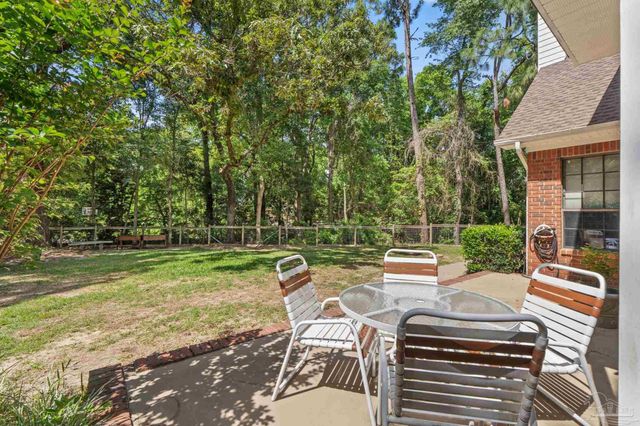 525 Northcreek Dr, Pensacola, FL 32514