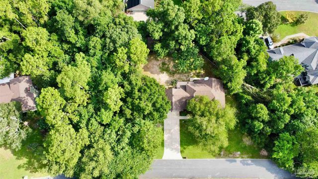 525 Northcreek Dr, Pensacola, FL 32514