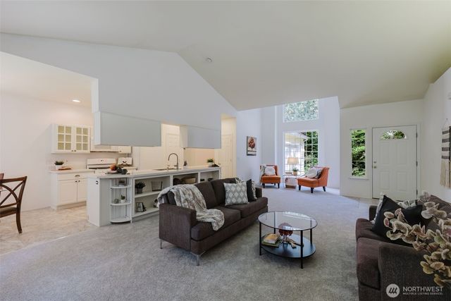 8656 Landing Lane SE, Port Orchard, WA 98367