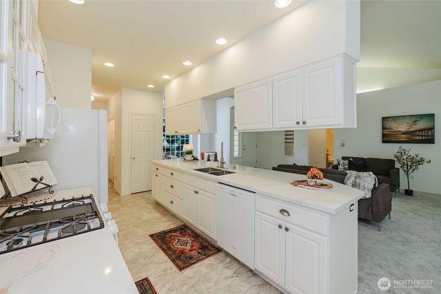 8656 Landing Lane SE, Port Orchard, WA 98367