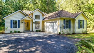 8656 Landing Lane SE, Port Orchard, WA 98367