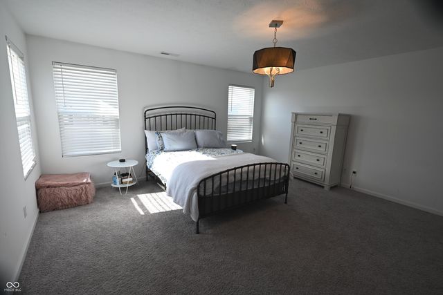 6948 Sablecliff Way, Brownsburg, IN 46112