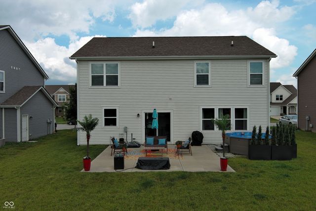 6948 Sablecliff Way, Brownsburg, IN 46112