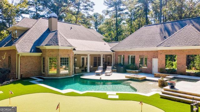 1101 Club Cove Drive, Greensboro, GA 30642