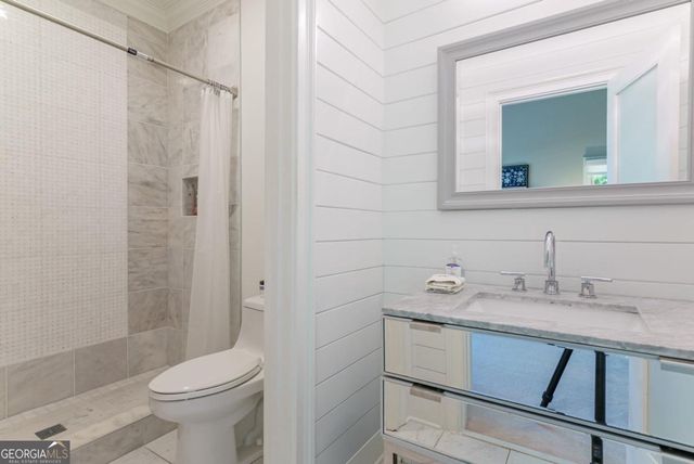 1101 Club Cove Drive, Greensboro, GA 30642