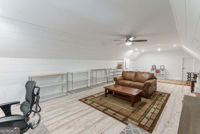 1101 Club Cove Drive, Greensboro, GA 30642