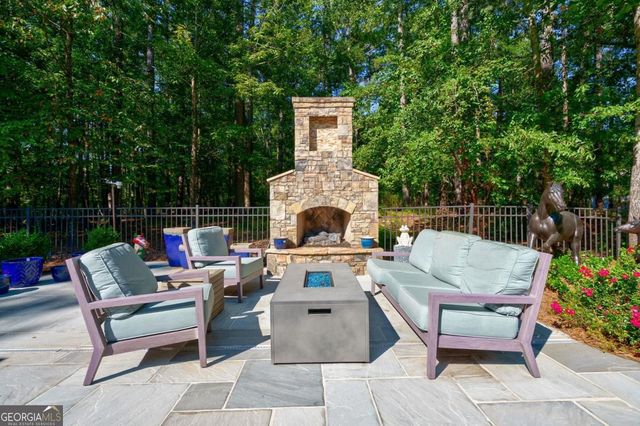 1101 Club Cove Drive, Greensboro, GA 30642