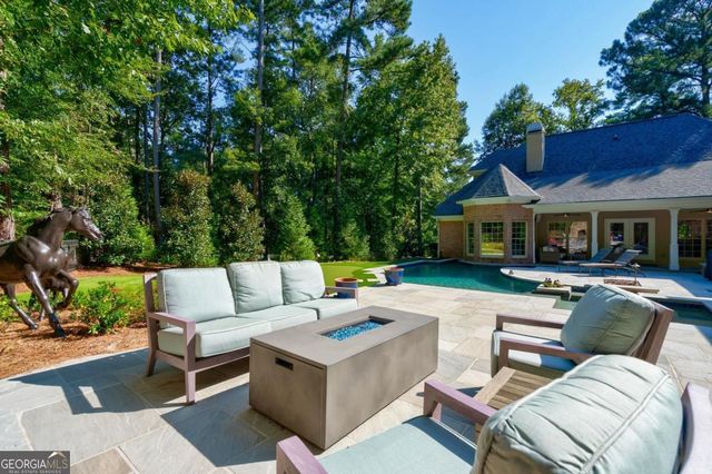 1101 Club Cove Drive, Greensboro, GA 30642