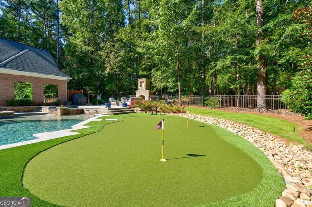 1101 Club Cove Drive, Greensboro, GA 30642