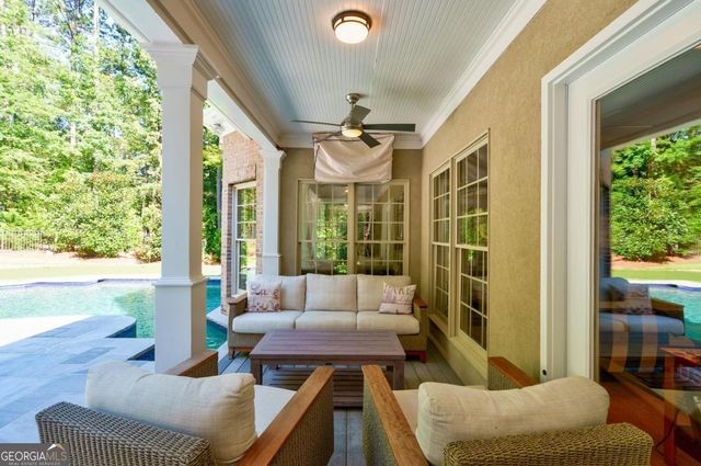 1101 Club Cove Drive, Greensboro, GA 30642