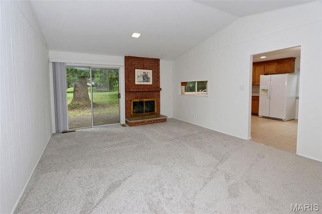 38 Forestvale Drive, Chesterfield, MO 63017