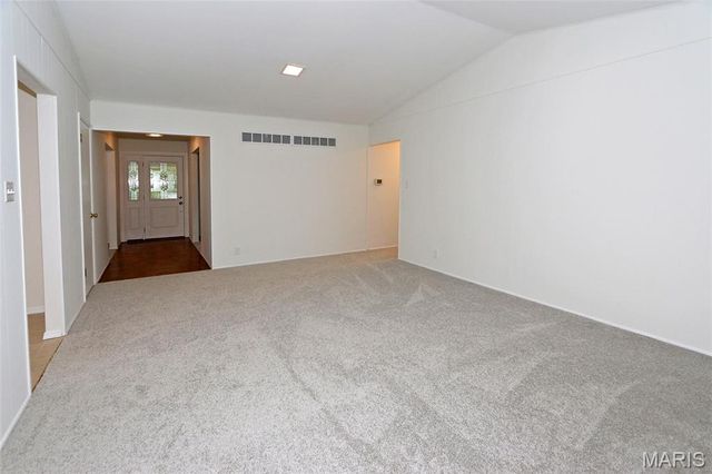 38 Forestvale Drive, Chesterfield, MO 63017