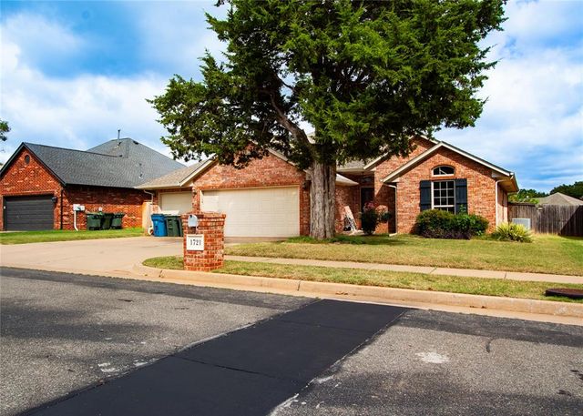 1721 Fawn Valley Lane, Edmond, OK 73003