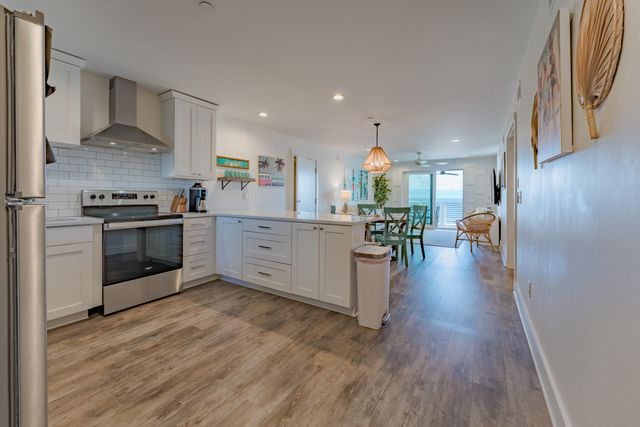 115 E Arctic Avenue 3a, Folly Beach, SC 29439