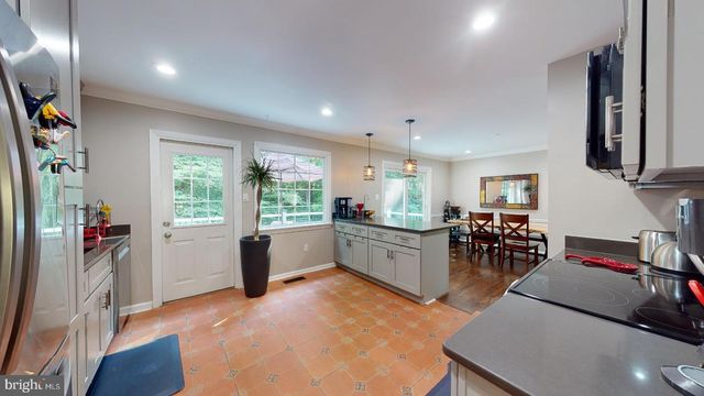 7628 CHANCELLOR WAY, Springfield, VA 22153