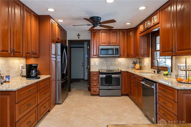 76 Farrell Road, Vandalia, OH 45377