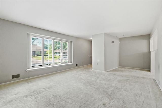 1308 NW 6th Street, Blue Springs, MO 64014