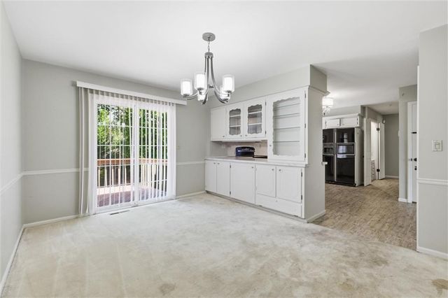 1308 NW 6th Street, Blue Springs, MO 64014