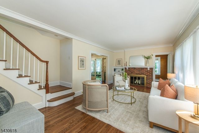 61 S Prospect St, Verona Twp., NJ 07044
