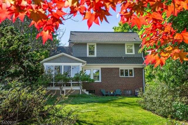 61 S Prospect St, Verona Twp., NJ 07044