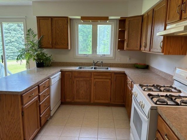 783 Whistlers Cove Lane, Greece, NY 14612