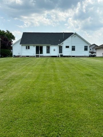 783 Whistlers Cove Lane, Greece, NY 14612