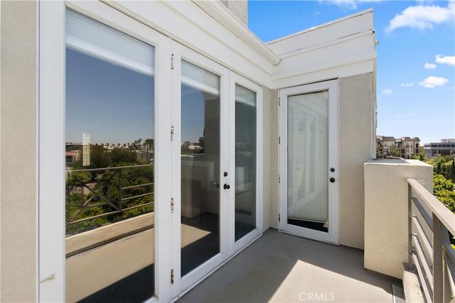 2243 Martin 408, Irvine, CA 92612