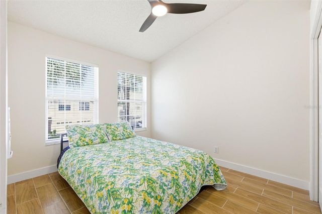 541 BLACK LION DRIVE NE, St Petersburg, FL 33716