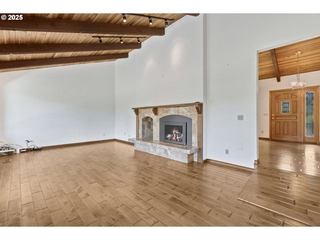 6503 KINNS Rd, Woodburn, OR 97071