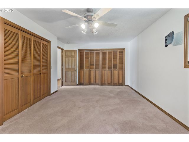 6503 KINNS Rd, Woodburn, OR 97071