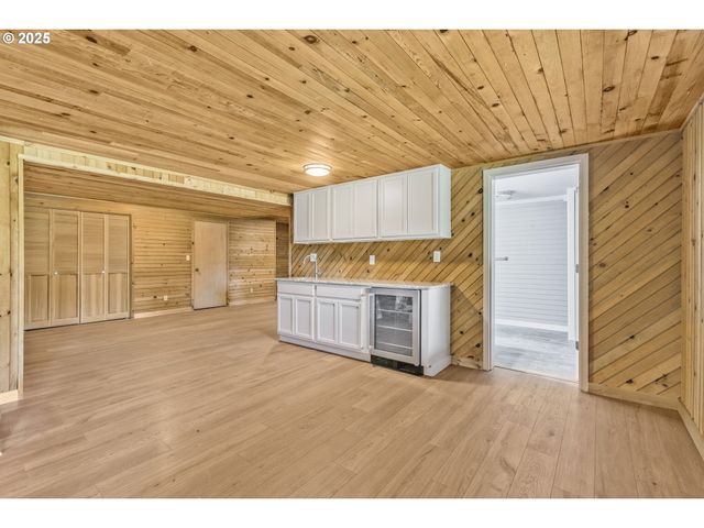 6503 KINNS Rd, Woodburn, OR 97071