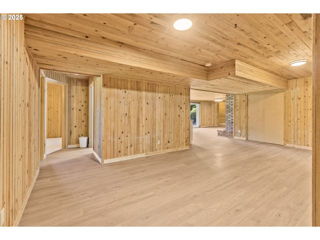 6503 KINNS Rd, Woodburn, OR 97071