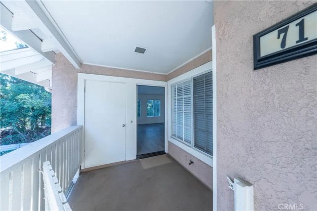 71 Woodleaf, Irvine, CA 92614