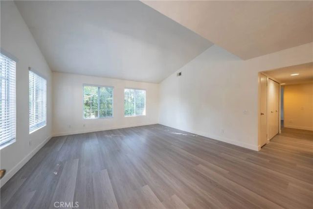 71 Woodleaf, Irvine, CA 92614