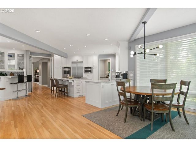 4221 Sw SELLING Ct, Portland, OR 97221