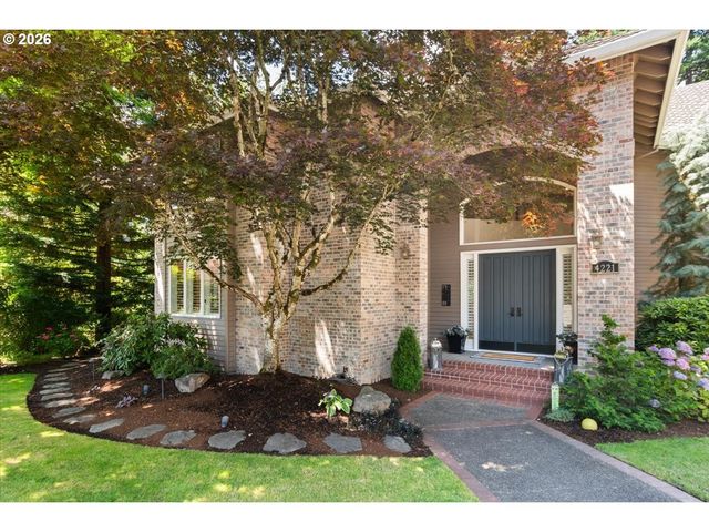 4221 Sw SELLING Ct, Portland, OR 97221