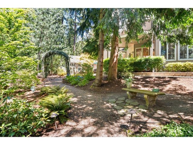 4221 Sw SELLING Ct, Portland, OR 97221