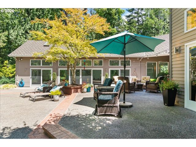 4221 Sw SELLING Ct, Portland, OR 97221