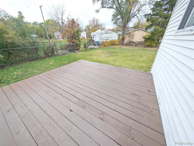 31505 Allegan Court, Westland, MI 48186