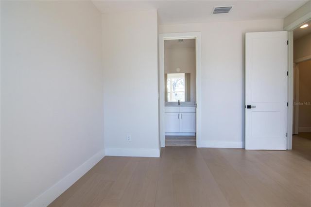 6365 1ST AVENUE S, St Petersburg, FL 33707