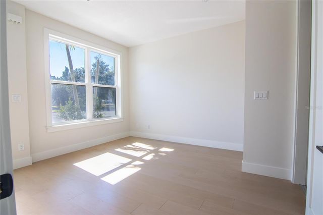 6365 1ST AVENUE S, St Petersburg, FL 33707