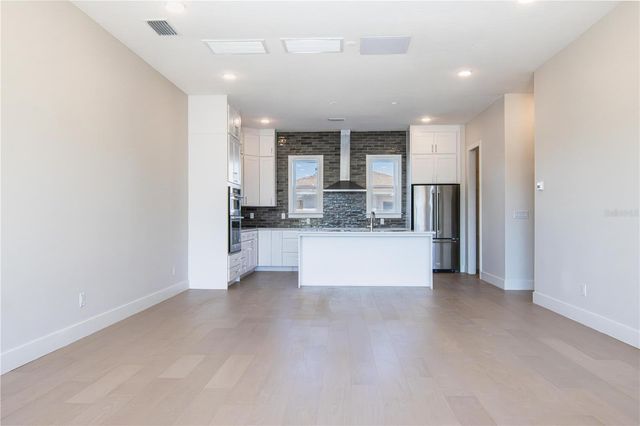 6365 1ST AVENUE S, St Petersburg, FL 33707